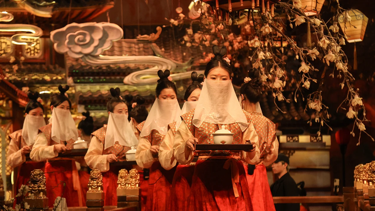[Limited Edition Souvenirs] Shenzhen Xuyan- Immersive Ancient Chinese Palace Banquet