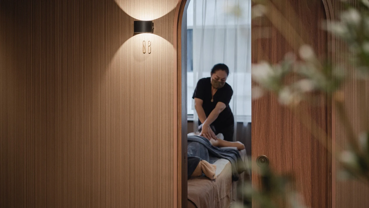 梔Zi Massage & Wellness 按摩及SPA體驗｜泰式古法按摩、香薰精油熱石按摩、穴位指壓按摩｜旺角