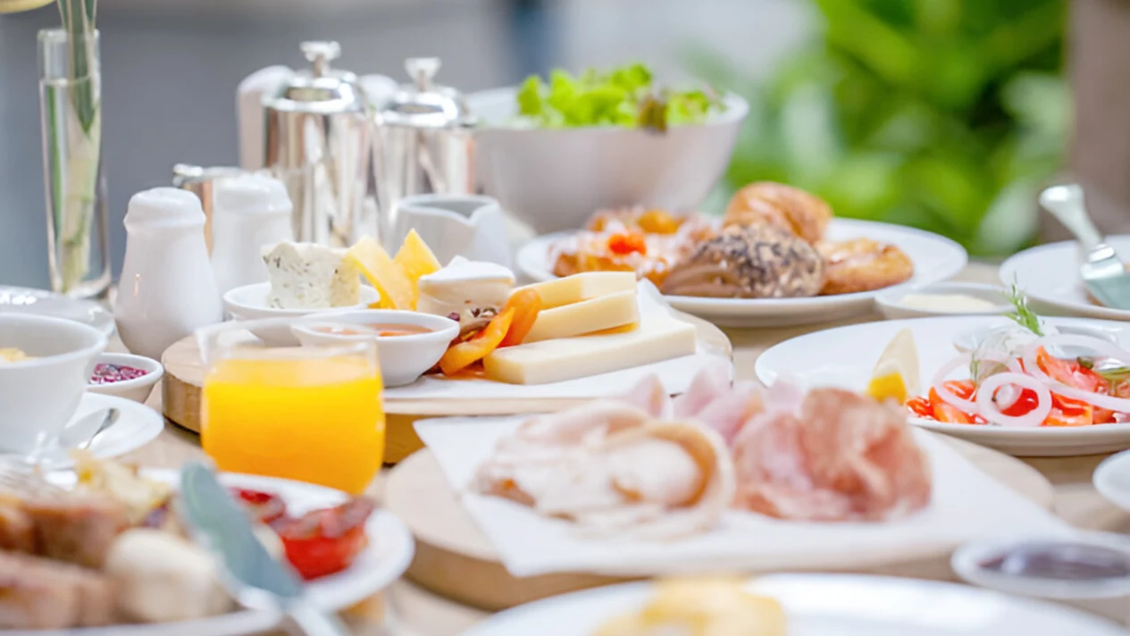 香港銅鑼灣皇冠假日酒店 Crowne Plaza Hong Kong Causeway Bay｜CARVER | 自助早餐