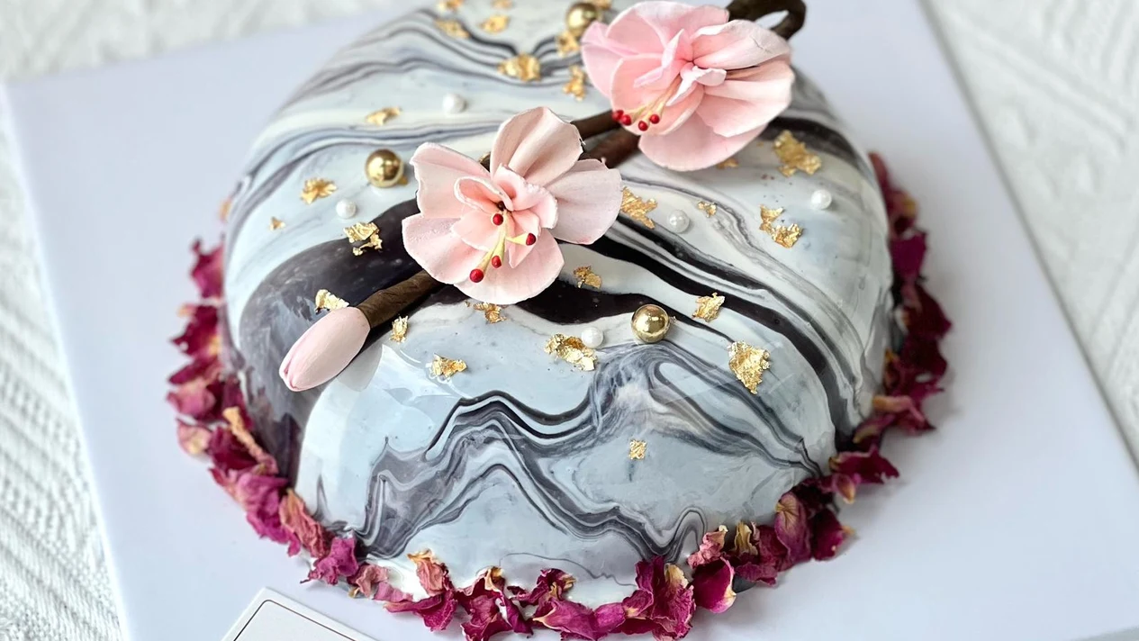 【獨家低至85折｜高級雲石鏡面蛋糕】Guge Cakery｜免費手寫自訂祝福語字句(在蛋糕底盤)｜少甜配方 (包冰包、保溫袋、生日蠟燭)｜屯門自取