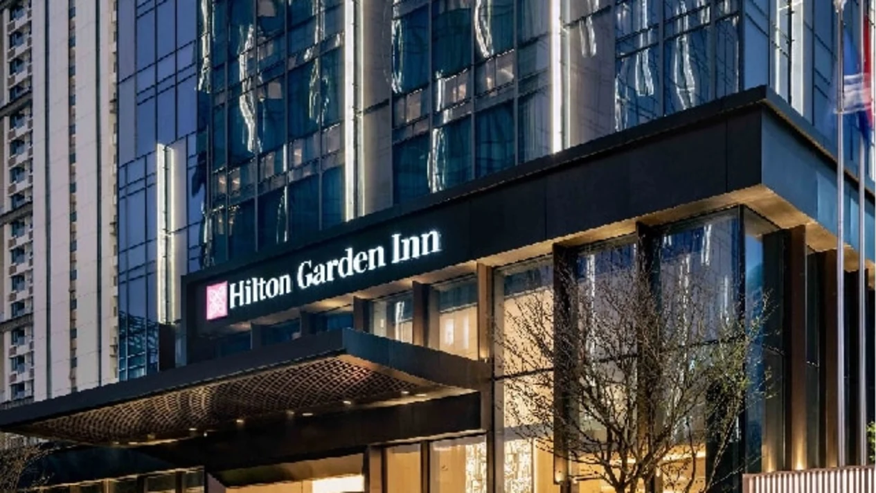 深圳國際會展中心希爾頓花園酒店住宿套餐 | Hilton集團 | 靠近華發冰雪熱雪奇蹟