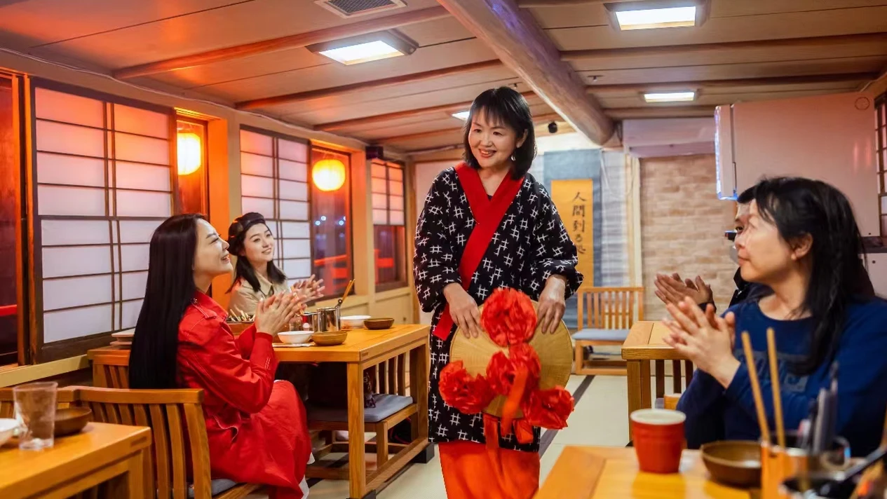 Tokyo Bay Cruise | Special Yakatabune (Includes Sukiyaki Dinner & Japanese Show & Soft Drinks)