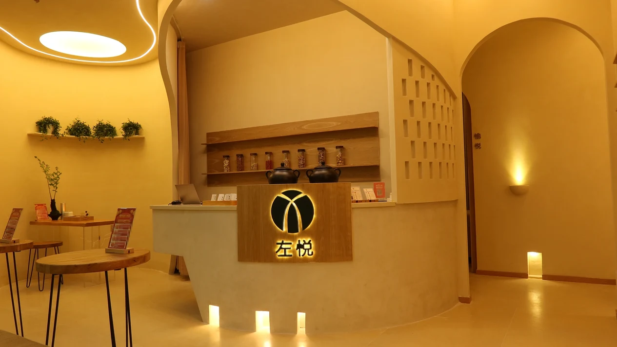Zuoyue Spa | Essential Oils | Moxibustion | Facial | Head Therapy | Gangxia Store