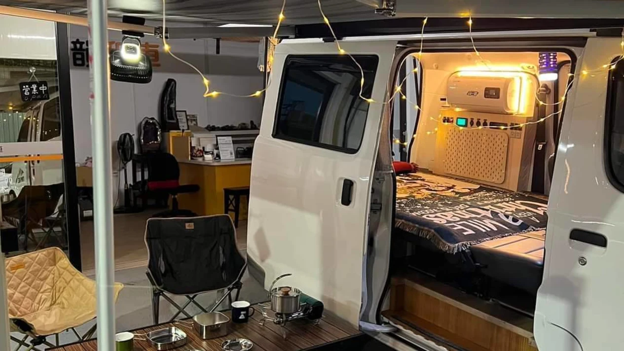 Kaohsiung: Town Ace campervan rental and self-driving experience | Rent and return at Zuoying High Speed Rail Store/Kaixuan Store