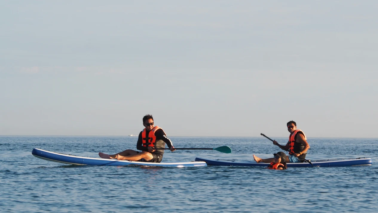 Penghu: Aosheng Ocean Club at Chanli Beach - SUP stand-up paddle board/transparent canoe/water ski/jet ski tow/sand board