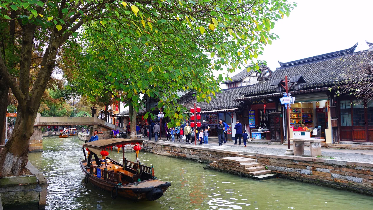 Shanghai Film and Television Park Zhujiajiao Ancient Town Private Guided 1-Day Tour