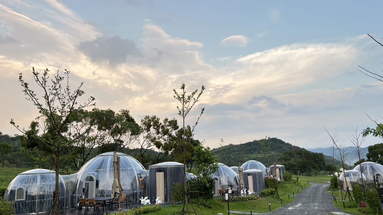 New Taipei: Dannei Dannei Wild Luxury Manor | Campervan and French starry sky house luxury camping experience | One stay, three meals, one meal