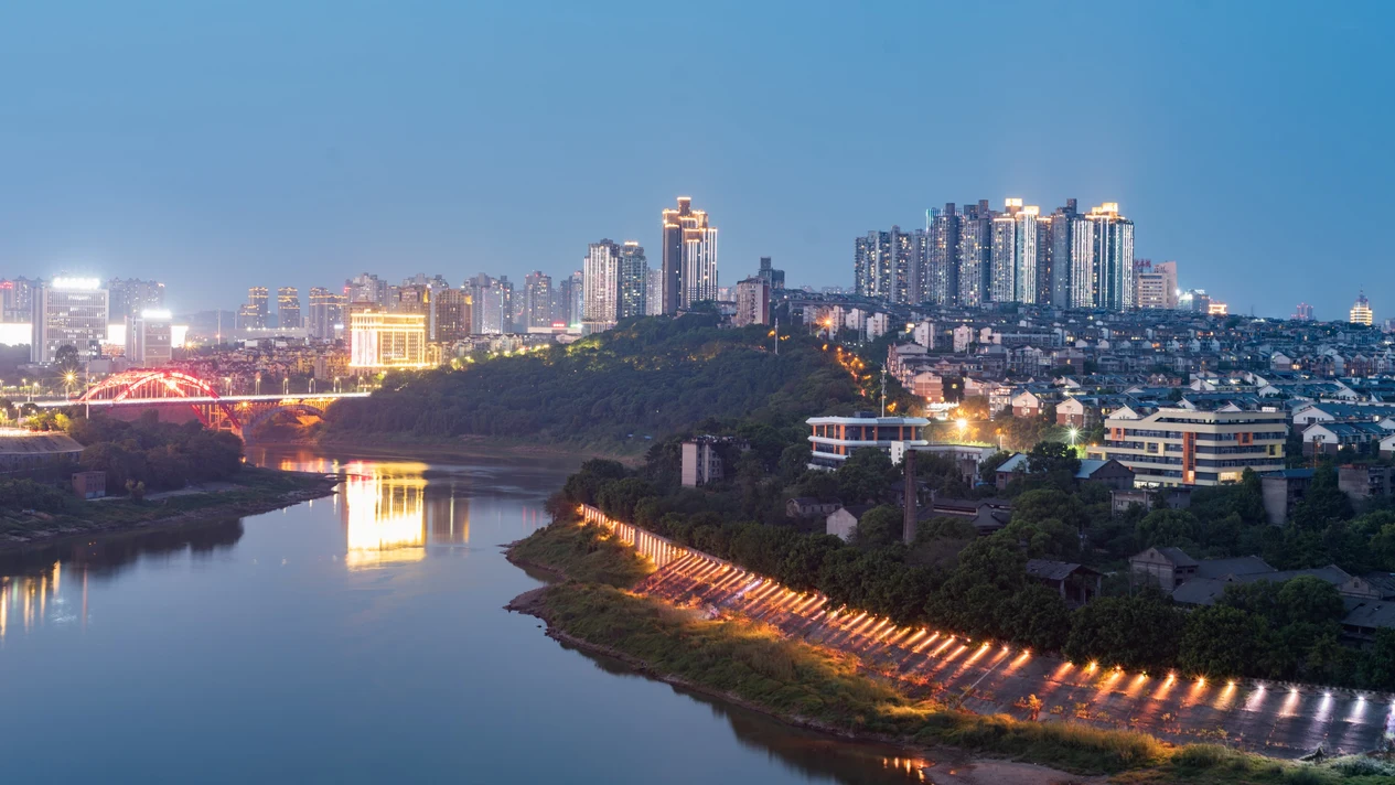 Private transfer between Chongqing and Luzhou