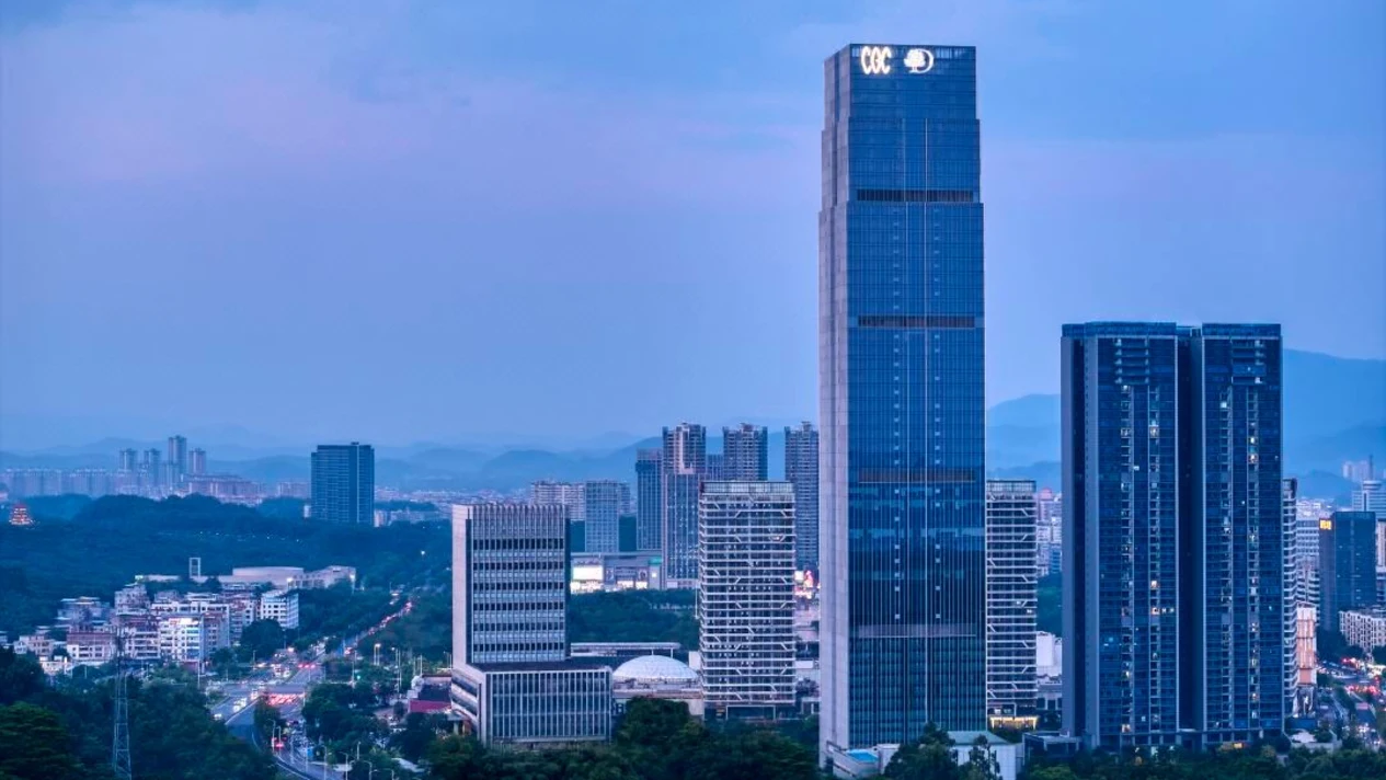 Guangzhou Zengcheng 2-day fun tour (DoubleTree Hilton Hotel buffet dinner + Zhengguo Old Street + 1978 Cultural and Creative Park)