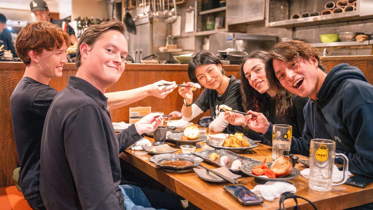 澀谷探索隱藏巷弄：道地居酒屋美食與酒吧之旅