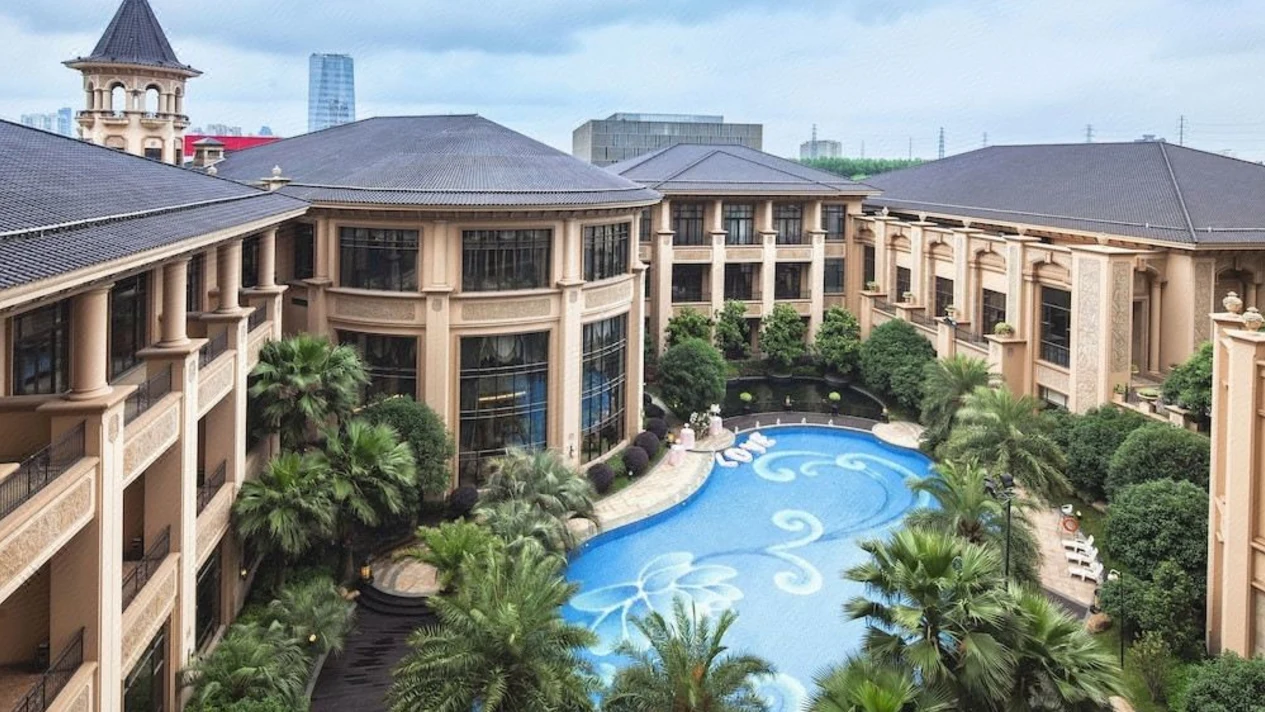【歐堡豪居】上海浦東星河灣酒店住宿套餐（坐落於陸家嘴金融中心核心地帶）