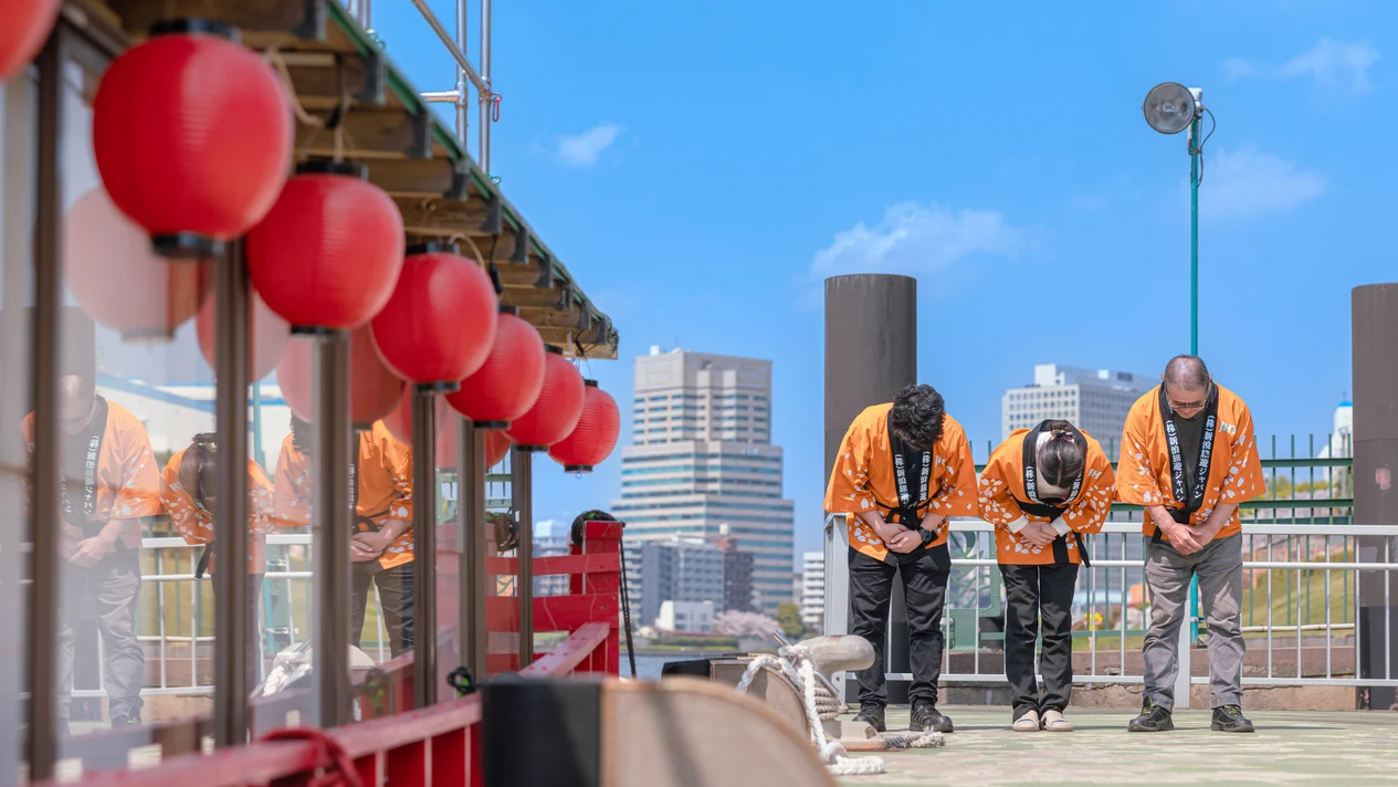 東京灣游船｜特色屋形船（含東京鐵塔門票&晚餐&日式表演&軟飲）