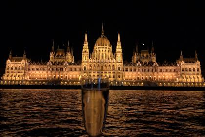 Budapest Evening Cruise dengan Panduan Audio