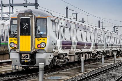 Heathrow Express: Bandara Heathrow - London Paddington