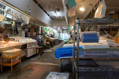 Pengalaman Pasar Seafood Pribadi di Aomori