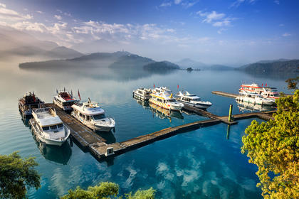 Tur Sun Moon Lake dari Taipei