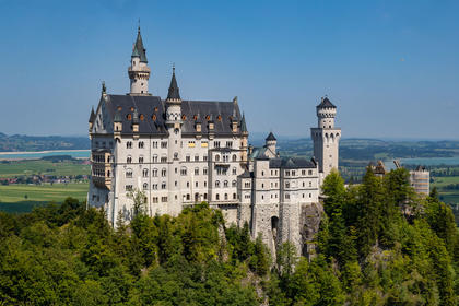 Tur Kastil Neuschwanstein dan Istana Linderhof