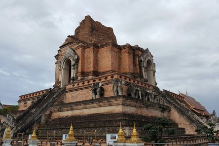 清邁城市之旅與 Wat Doi Sutep 寺、Wat Chedi Luang 寺