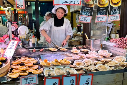 大阪市内・黒門市場・千日前道具屋筋 フードツアー