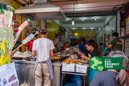 Recorrido a pie gastronómico Michelin por Chiang Mai