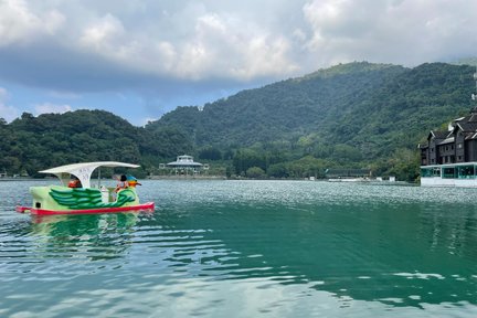 南投｜日月潭水上电动船・独木舟・水上脚踏车