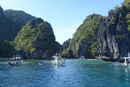 爱妮岛 D 路线之旅（潟湖＆海滩）