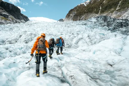 1 Way Queenstown to Franz Josef Small Group Day Tour
