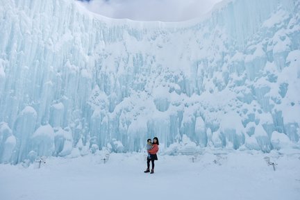 Lawatan Lake Shikotsu Ice Festival & Hoshino Resorts Tomamu Ice Village