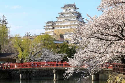 3 Hour  History and Culture Tour in Himeji Castle