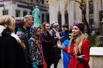 Lower Manhattan Wall Street, 9/11 & Statue of Liberty Walking Tour