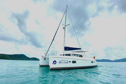 Blue Castle Sailing Catamaran(Lagoon 420) Private Charter Tour