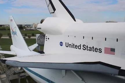 Houston Tunnel Tour and NASA Space Center Ticket/Transportation