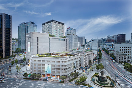 Shinsegae Department Store Benefit Coupon in Myeongdong