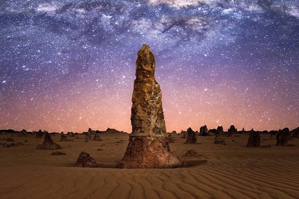 Tagestour zum Sonnenuntergang und zur Sternenbeobachtung in der Pinnacle Desert ab Perth