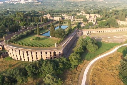 Hadrian's Villa and Villa D'Este Entrance Ticket in Tivoli