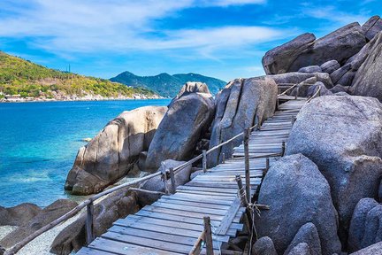 Tagestour mit dem Schnellboot nach Koh Tao und Koh Nangyuan: Inselhüpfen, zwei Schnorchelerlebnisse mit Mittagsbuffet