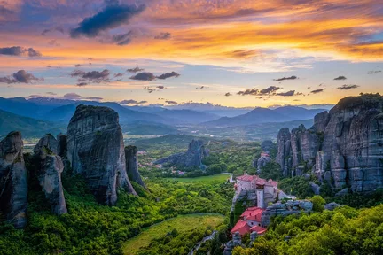Meteora one-day tour from Athens