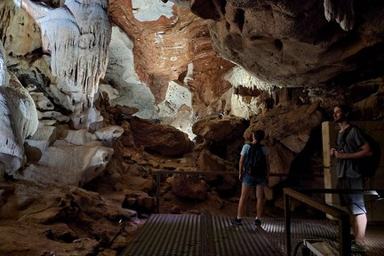 Lawatan ke Cutta Cutta Cave di Katherine