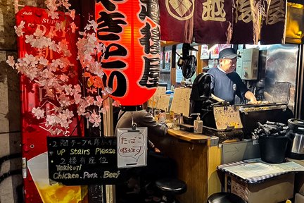 Lawatan Malam Merasai Makanan di Shinjuku