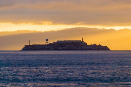 2-Day San Francisco Hop-on Hop-off Bus Tour with Alcatraz Tour