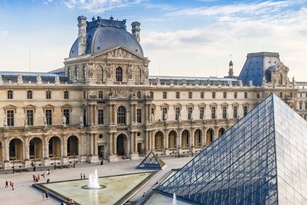 Lawatan Berpandu Langkau Barisan ke Muzium Louvre