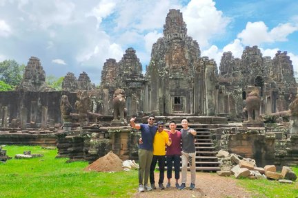 Journée complète à Angkor Wat classique avec visite au coucher du soleil