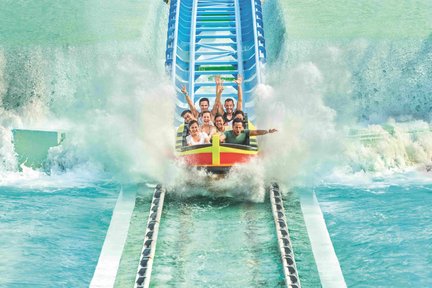 Tiket Adventure Waterpark Desaru Coast di Johor 