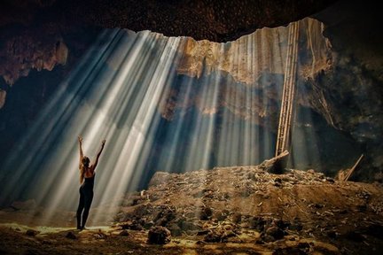 Tour Cả Ngày Tham Quan Làng Sade, Làng Banyumulek và Bãi Biển Phía Nam Lombok