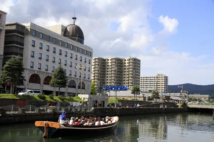 Sapporo and Otaru Highlights 1-Day Tour with Lunch