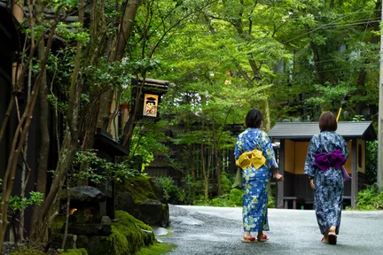 从熊本机场出发前往黑川温泉的交通接驳与观光之旅