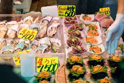 (PRIVATE TOUR) TOKYO TSUKIJI Fish Market Food Tour