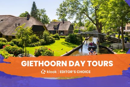 Giethoorn Day Tour from Amsterdam with Traditional Boat Cruise