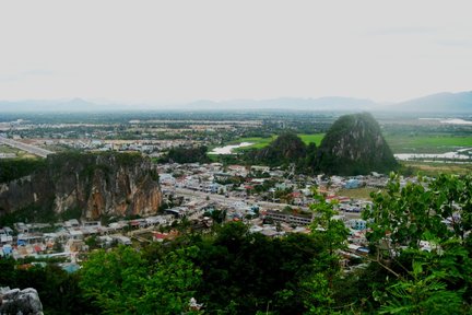 Trekking a la montaña de mármol desde Hoi An