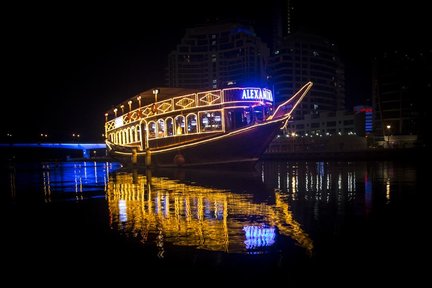 ALEXANDRA DHOW DINNER CRUISE